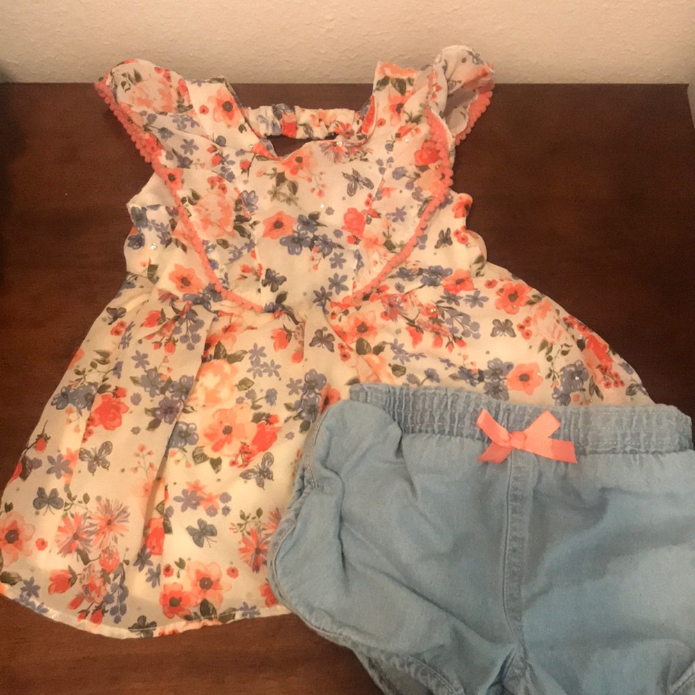 Girl short and shirt set. Size 5. Adorable